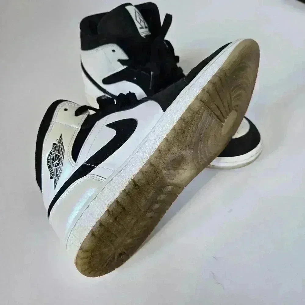 Air Jordan 1 Mid SE Diamond, w/box, size 9